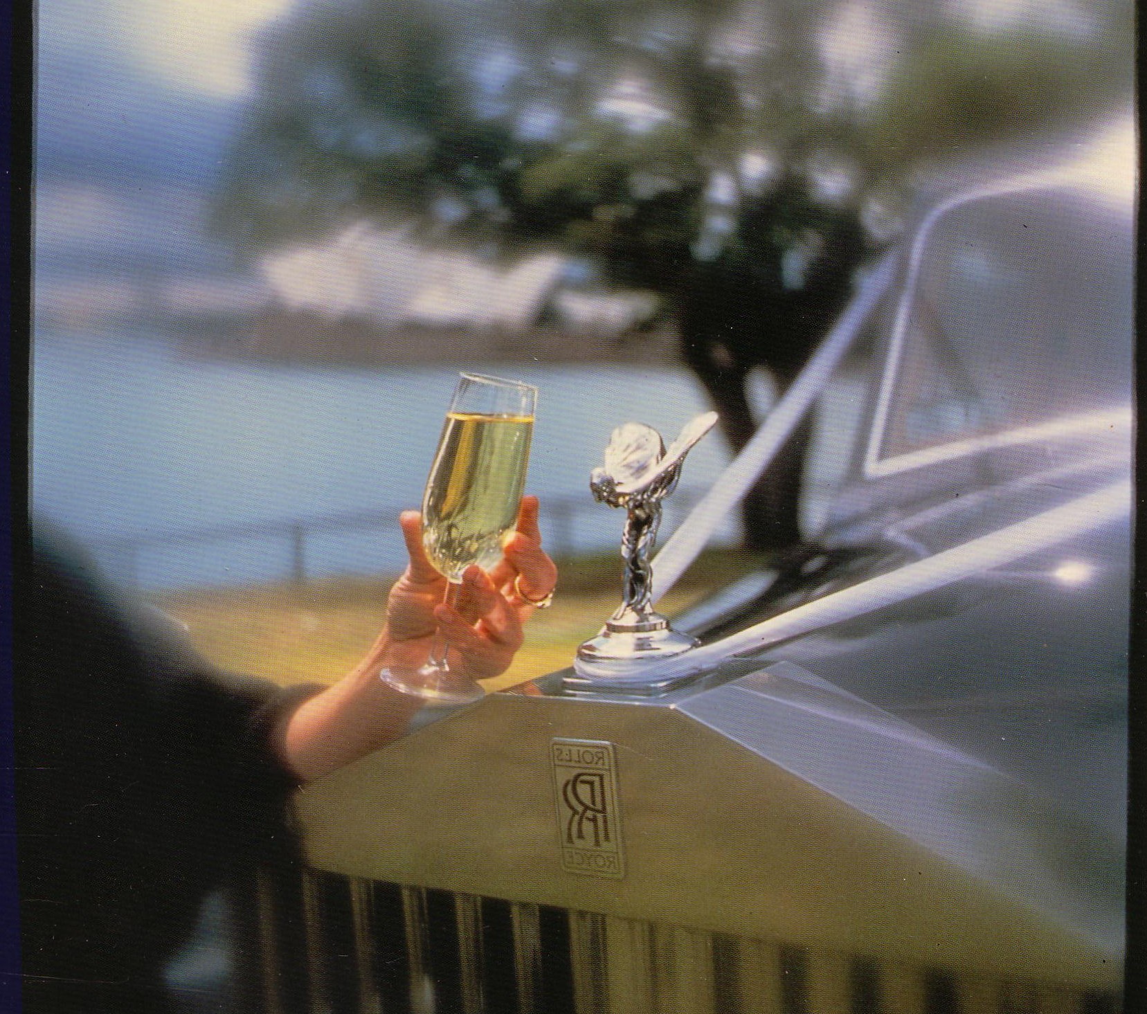 rolls royce symbol on vintage wedding car sydney
